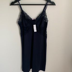 La vie en rose nightgown